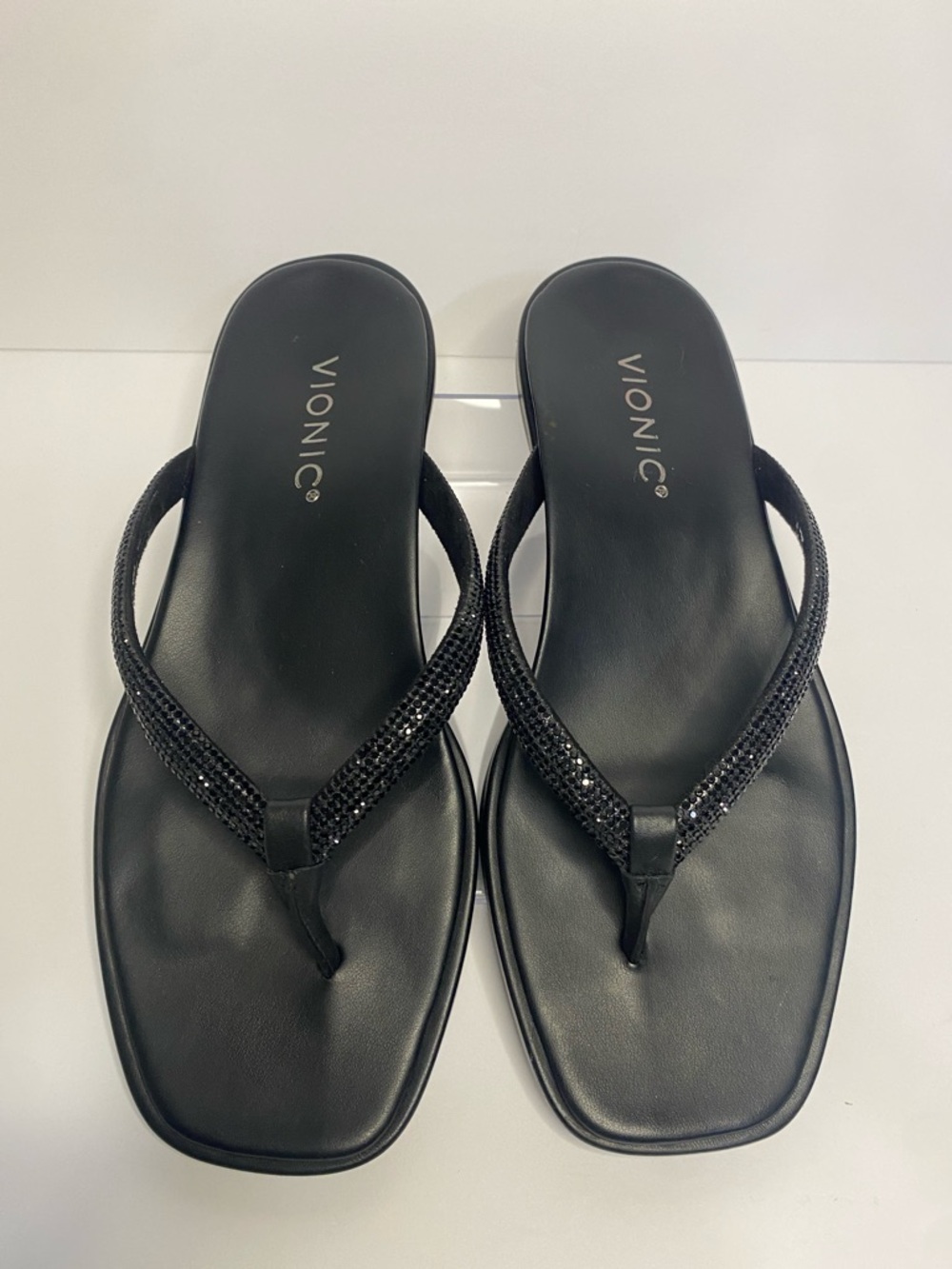 Vionic Black Rhinestone Flip Flop Sandals Size 7 Comfort Arch Support Sparkle